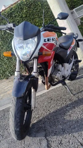 Honda Cb 300r - 2014 - 83.000 Km - Oportunidade!!!