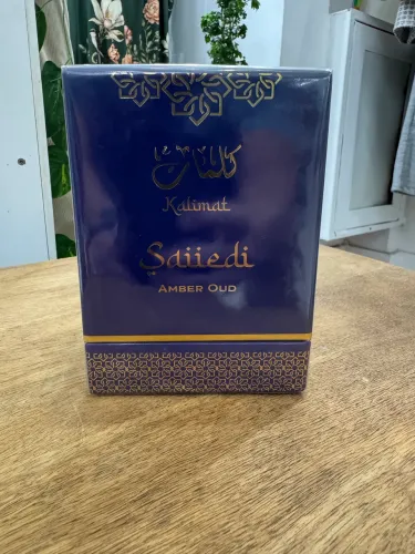 Perfume árabe Kalimat Saiiedi Amber Oud (EDP)