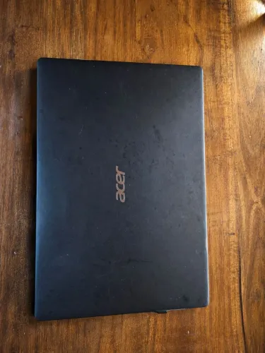 Acer Aspire 3 A315-34-C6ZS, com 1 TB de armazenamento.