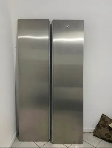 Vendo portas de inox