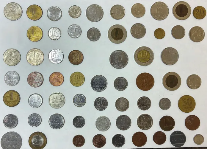 Moedas e Cédulas Antigas