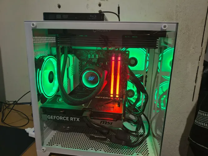 Pc gamer rtx 5070