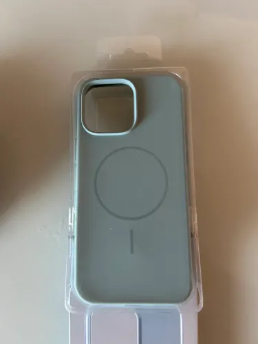 Capa iPhone 16 pro Max com suport a megasafe