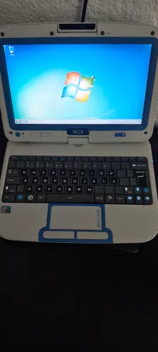 Netbook Educacional 2 em 1 PC Tablet Windows 7 Pro