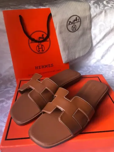 Sandália Rasteirinha Hermès Oran Tamanho 36 BR
