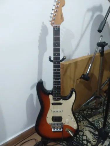 Squier Stratocaster 95 raridade 