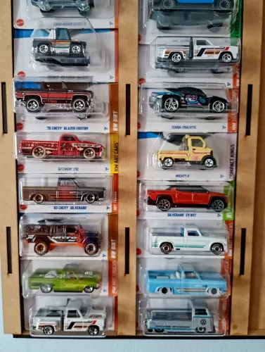 Lote de 20 carrinhos miniaturas hotwells