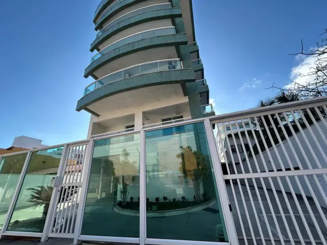 Cobertura à Venda no Algodoal Cabo Frio/RJ