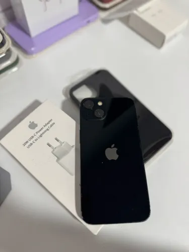iPhone 13 256GB