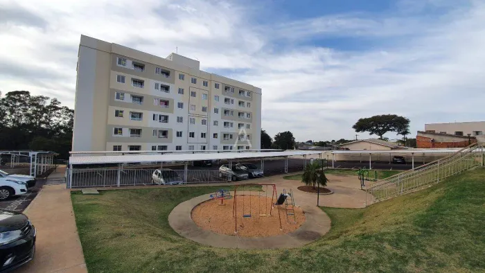 Apartamento para locação no bairro Universitário em Cascavel Pr