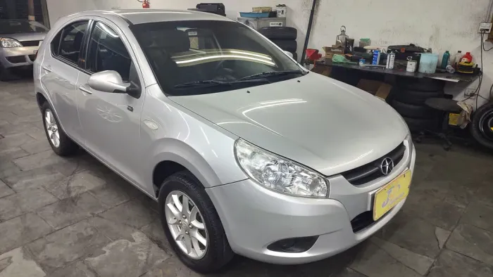 JAC J3 Turin Sedan 1.4 16V 4P Mec. 2012