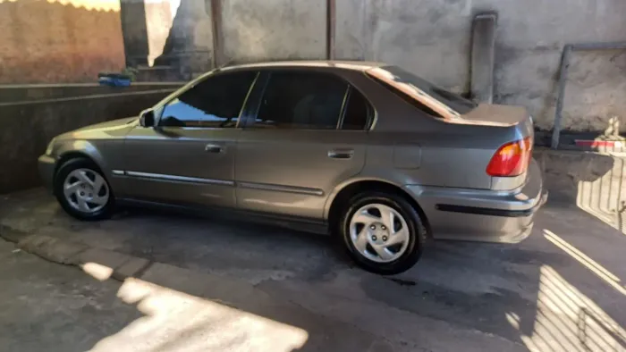 Honda Civic Sedan LX 1.6 16V Mec. 4P 2000