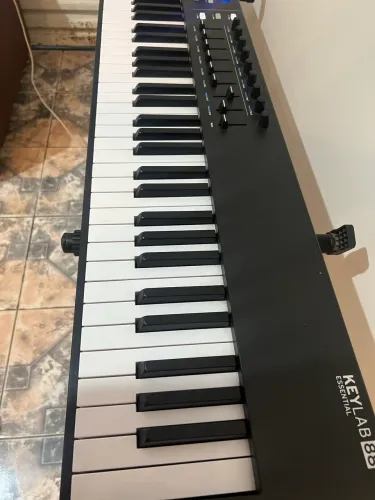 Vendo Piano controlador 88 teclas