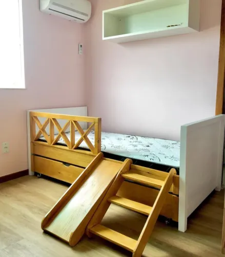 Cama infantil + auxiliar