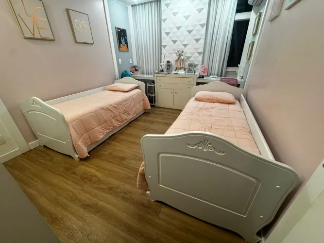 Vendo Excelente Cama-Sofá Solteiro Nóbili com Colchão Probel com Cama Auxiliar 