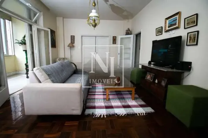 Apartamento : Padrão / Residencial / Copacabana