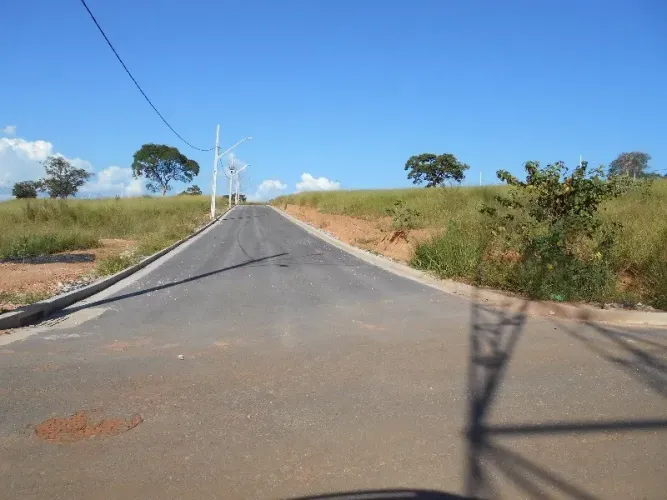 Lote/Terreno para venda tem 210 metros quadrados em Jardim Europa II - Nova Serrana - MG