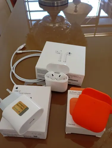 AirPods Apple 2? Geração - Tudo por R$550,00