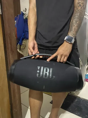 JBL bombox 3
