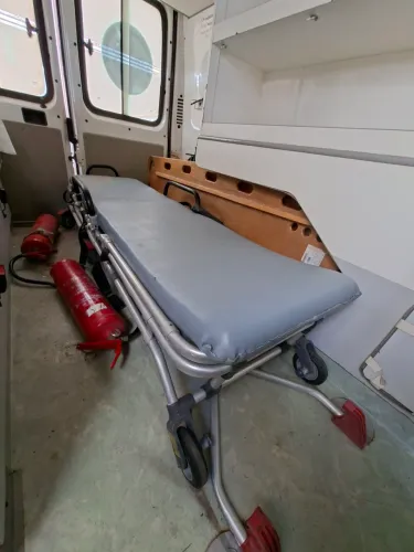 Maca ambulância samu boas condições