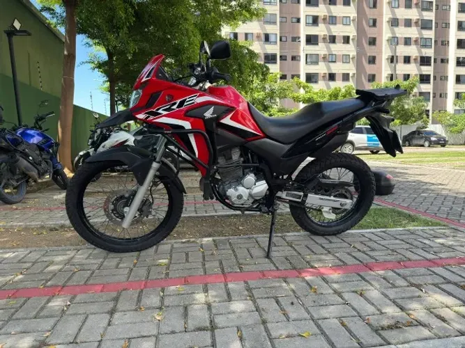 Honda XRE 300 Rally 2023 ? Único dono, apenas 14.800 km
