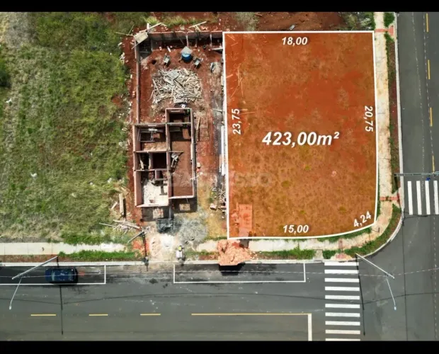 Lote no Cerejeiras 423m por R$ 85 mil