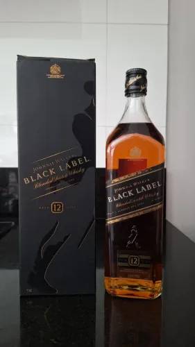 Wiske  johnnie walker black label 