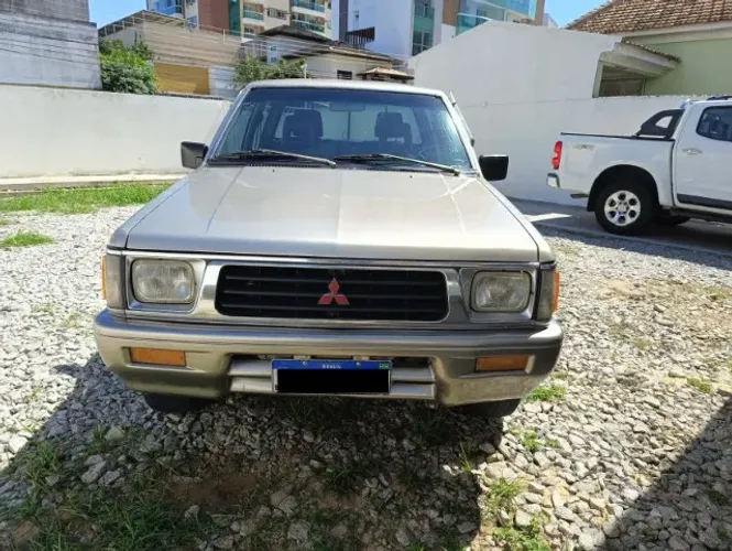 Mitsubishi L200 2.5 4X2 CD Turbo Diesel 1995