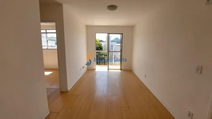 Apartamento 2 quartos para locação no bairro frei leopoldo