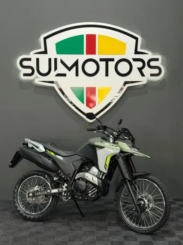 YAMAHA LANDER 250 IMPECÁVEL COR DIFERENCIADA ZERADA