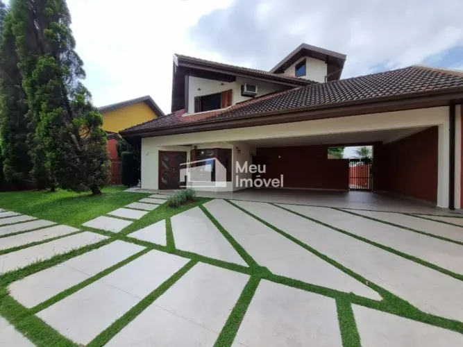 Imóvel para aluguel e venda possui 360 metros quadrados com 4 quartos