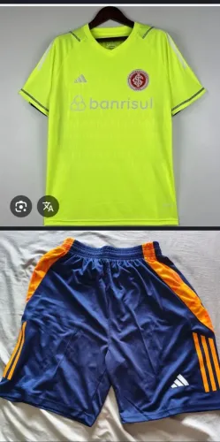 Camisa e camisa internacional