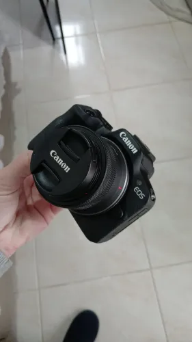 Camera R50 com lente kit 18-45mm