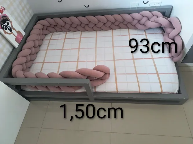 Vendo cama infantil montessoriana.