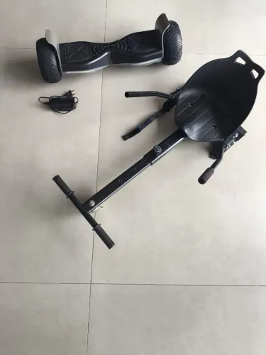 Hoverbord off road(seminovo), inclui cadeirinha, carregador original e capa original