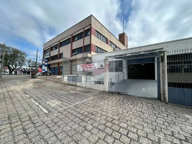 Barracão para alugar, 300 m² - Boqueirão - Curitiba/PR