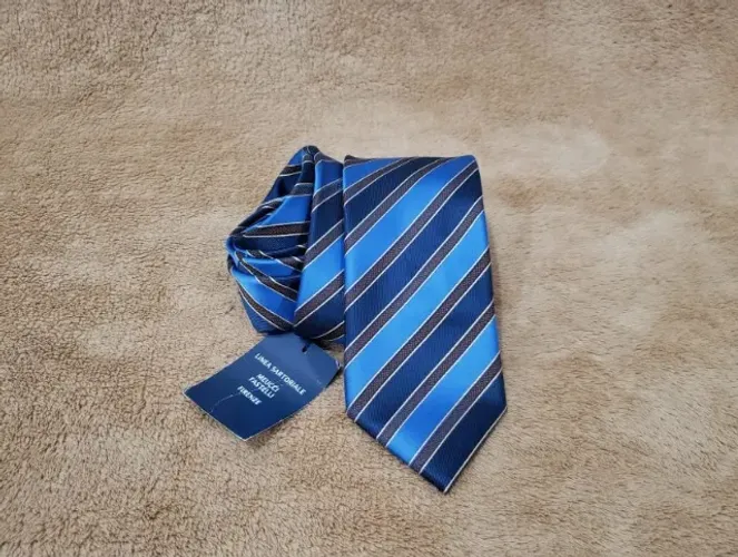 Gravata Meucci Fastelli 100% Seda Made in Italy Linda Nova Desapego Oportunidade