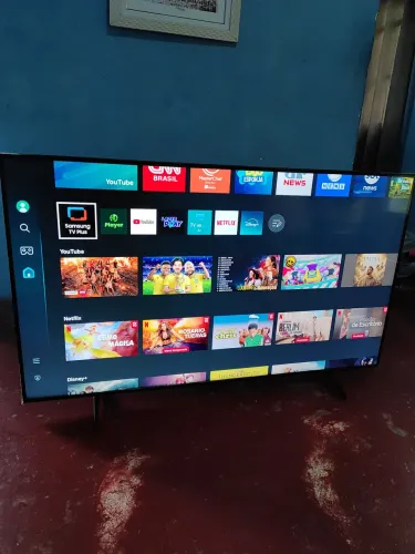 Smart TV Samsung 50" Crystal 4K BU8000 - Linda e Ultra Fina (Com Controle Solar)