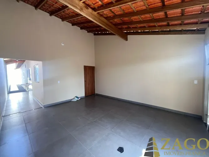 Casas no City Petrópolis por 330 mil