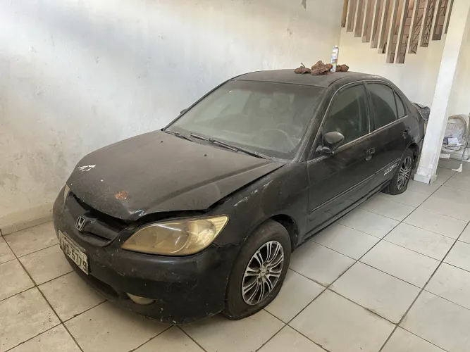 Honda Civic Sedan LX 1.7 16V 115cv Mec. 4P 2004