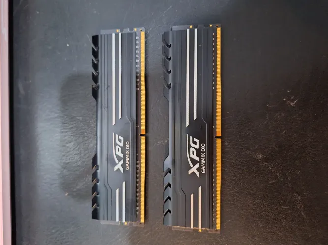 Memoria Ram XPG 2X8(16GB) 3600Mhz