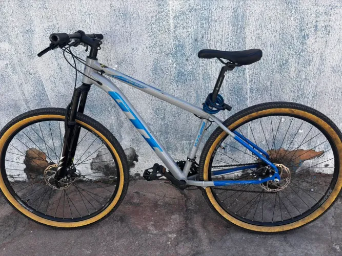Bicicleta GTI Roma Aro 29 - Alumínio | Freio a Disco | Ótimo Estado