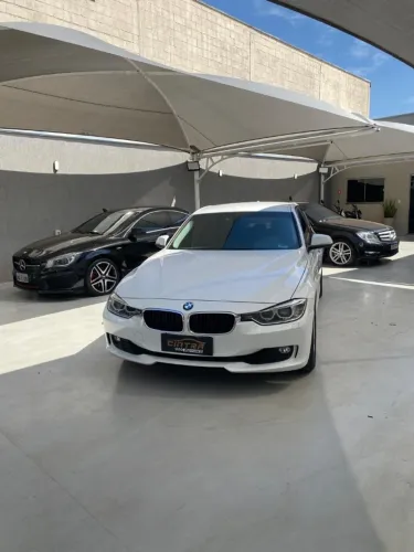 BMW 320I A 2.0 Turbo/activeflex 16V 184cv 4P 2014