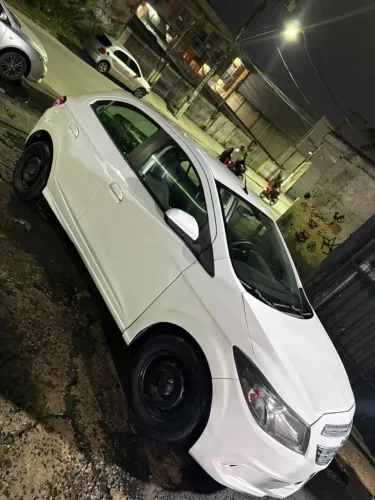 Chevrolet Onix JOY Hatch 1.0 8V Flex Mec. 4P 2019