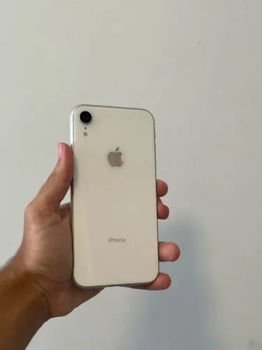 iPhone XR 64GB