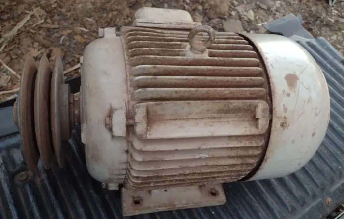 Motor elétrico 10 cv Weg
