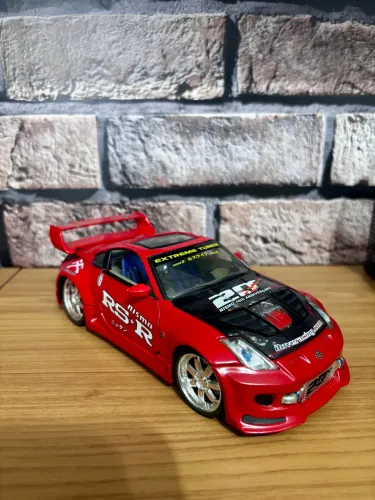 Kentoys 350Z 1/24