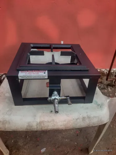 Vendo esse fogão de baixa pressão novinho com entrega grátis então toda região de São