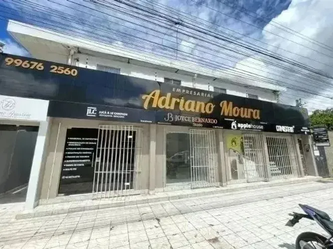 Sala Comercial no Farol