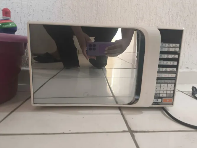 Micro-ondas 23 litros